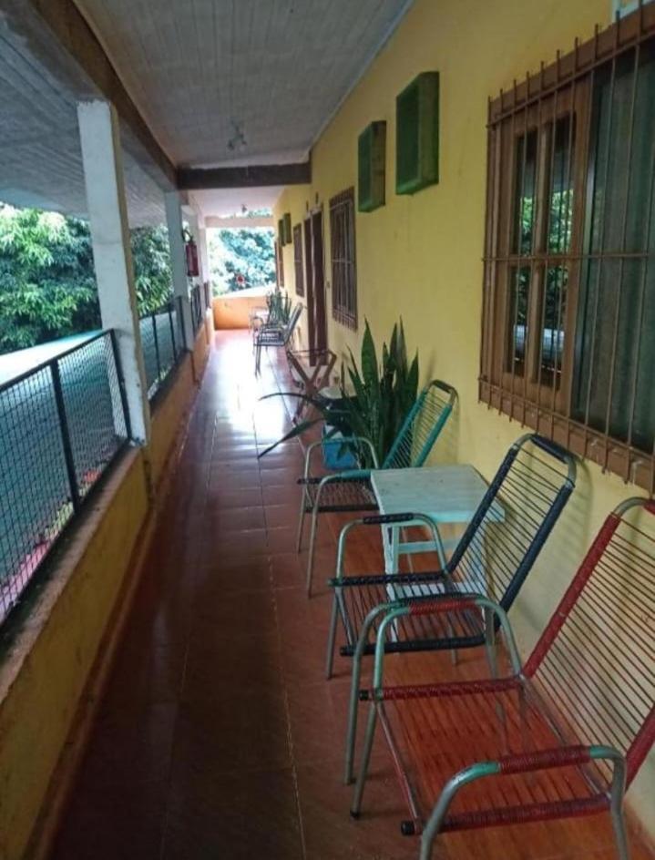 Hotel Y Residencial Amigos 伊瓜苏港 外观 照片