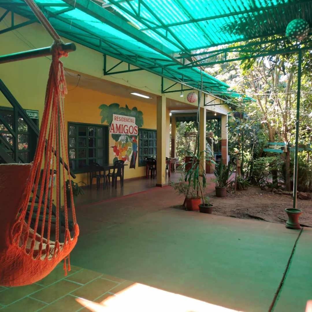Hotel Y Residencial Amigos 伊瓜苏港 外观 照片